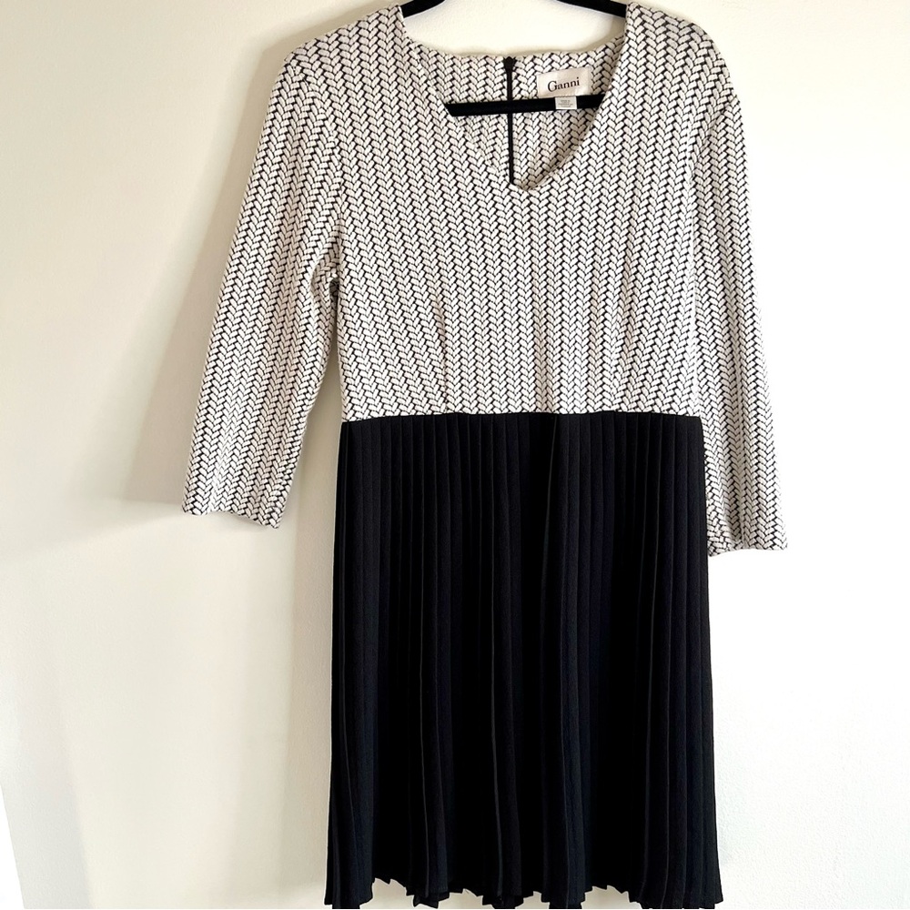 Ganni x Anthropologie White and Black Jacquard Dress with Pleated Skirt Medium